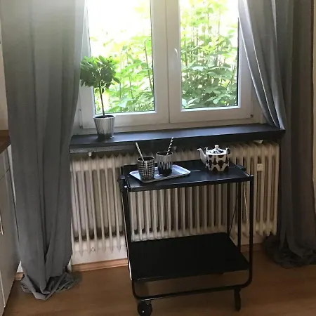 Apartment Ferienwohnung Barz Und Doppelzimmer *
