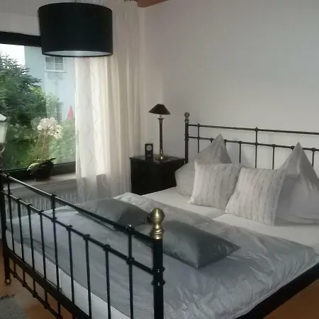 Ferienwohnung Barz Und Doppelzimmer Apartment Treis-Karden